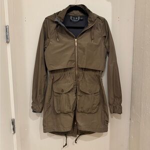 Mountain Hardwear Women's Olive Jacket